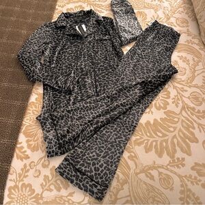NWT Donna Karan Pajama Set